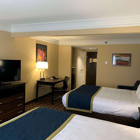 Comfort Inn Saint Paul East Oakdale Exterior photo